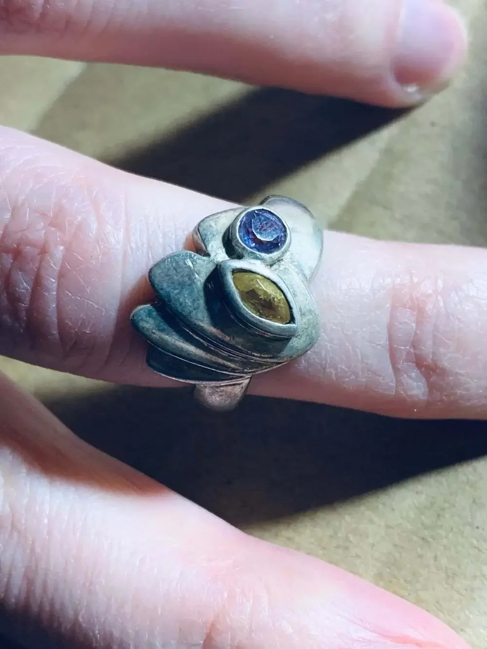 925 Silver ring 2 gems size 6